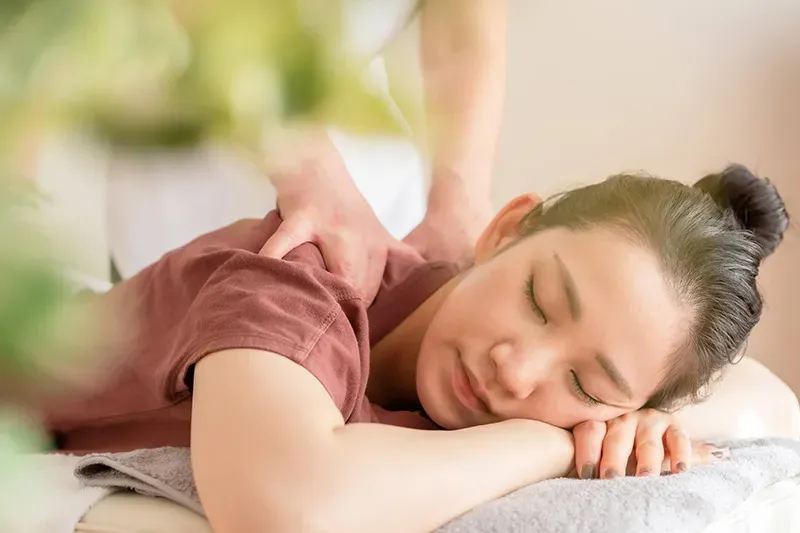 姿勢矯正などの美容整体もお任せ!