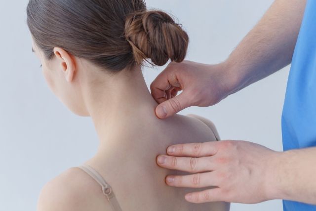 整体院で頭痛の根本改善を