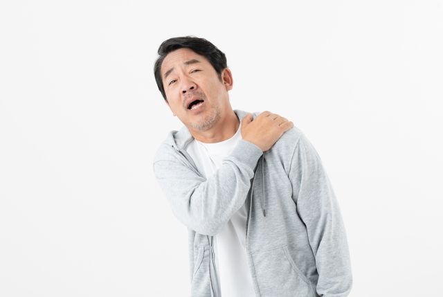 四十肩・五十肩の痛みと症状